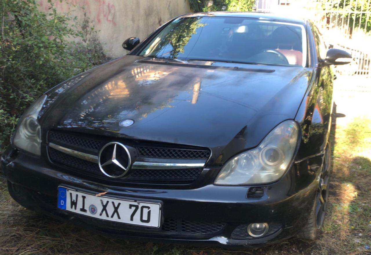 Mercedes-Benz Mercedes-Benz